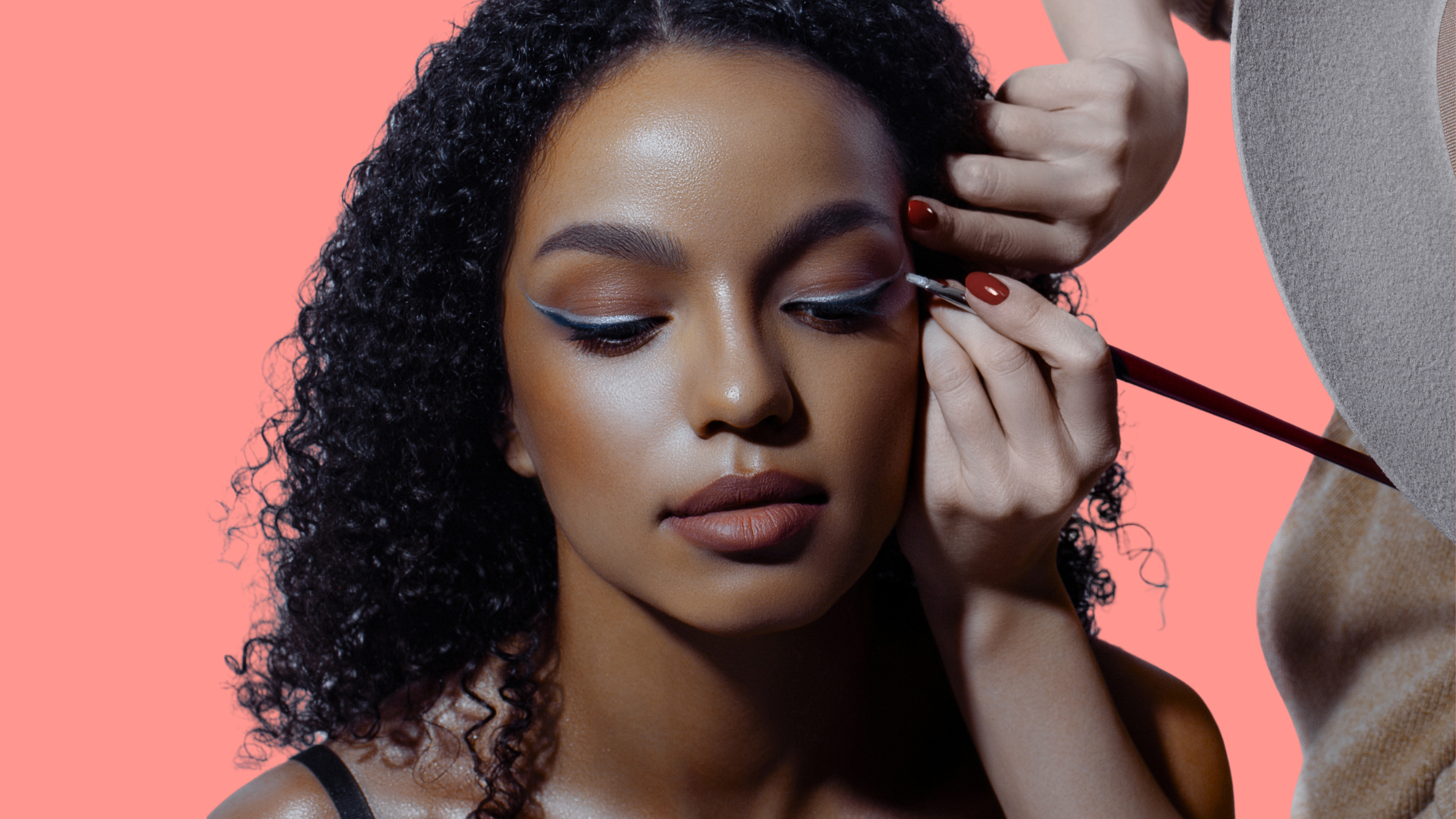 The Growing Buying Power of Latina Consumers in the Beauty Industry